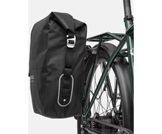 Brooks Sakwa BROOKS SCAPE PANNIER LARGE, Juoda, Talpa 18-22L, Klick fix sistema, Atsparumas vandeniui IPX4 (NAUJAS)