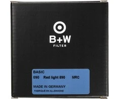 B+W filtras raudonas B+W filtras bazinis 090 raudona šviesa 590 MRC 1102678 49 mm