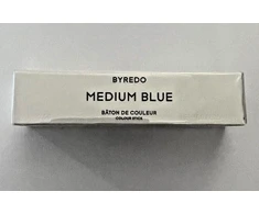 „Byredo Colour Stick“ daugiafunkcis akių šešėlių pieštukas 457 Medium Mėlyna 3,5 g