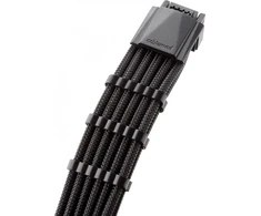 „CableMod C-Series Pro ModMesh 12V-2®“ 6 kontaktų kabelis, su apvalkalu, 16 kontaktų į 3 x 8 kontaktų, skirtas „Corsair Type 4“ ir „3“ maitinimo šaltiniams – juodos spalvos, 60 cm