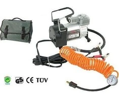 Automobilinis oro kompresorius 12V 10 bar 61566 su dėklu