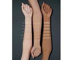 "Catrice True Skin" gerai dengiantis maskuoklis 010-Cool Cashmere
