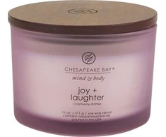 Chesapeake Bay Candle 3 dagčių žvakė – Joy &amp; Laughter (Cranberry Dahlia)