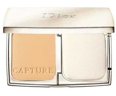 Christian Dior Capture Totale ilgai išliekantis kompaktiškas makiažo pagrindas 021 Linen, 11 g