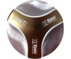 D1Spec aliuminio „Mitsubishi“ titano alyvos pildymo dangtelis
