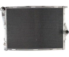 D1Spec_D BMW E92 M3 V8 TurboWorks sportinis radiatorius