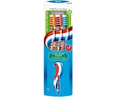AQUAFRESH dantų šepetėlis tarp dantų valymo priemonių – vidutinio dydžio TRIO, 3 vnt.
