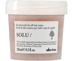 Davines Essential Haircare SOLU jūros druskos šveitiklis 250ml