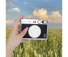 Dekielek LoveInstant su Fujifilm Instax Mini Evo