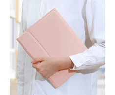 Planšetinio kompiuterio dėklas Strado-Tech su Bluetooth klaviatūra, skirtas Redmi Pad 2 Pro 2025 – apsauginis su stovu, prieiga prie prievadų ir mygtukų