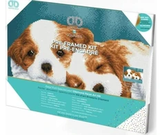 DIAMOND DOTZ Deimantinis siuvinėjimas Diamond Dotz Diamond mozaika Little Champs Du šuniukai 43x33cm DQK8014