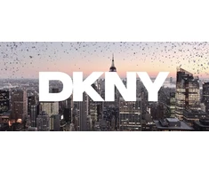 DKNY DKHCP16LLBNAEK Apple iPhone 16 Pro 6.3″ juodos spalvos kietas dėklas Liquid Glitter Arch Logo