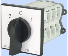Elektromet kameros jungtis 2-0-1 3P 80A su plokšte IP65 ŁK 63-72 (926372)