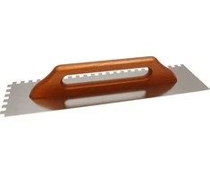 EPM nerūdijančio plieno mentele medinė rankena 130x480 mm dantukas 6 (E-313-8482)