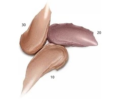 „Essence Baby Got Glow“ skystas šviesinimo priemonė „Shield“