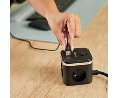 Fellowes Power cube, TYP E, juoda