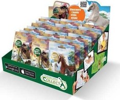 Figūrinė Collecta COLLECTA AR DINOZAURŲ IR ARKLŲ MIŠINYS EKRANUOSE.