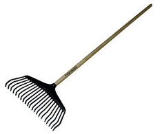 Fiskars lapų grėblys 40 cm su medine rankena1014812