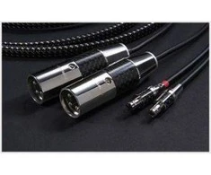 Furutech ADL XLR CF- H800 1.3m Juoda