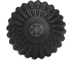 Gaiam GAIAM masažinis kamuoliukas su riešutais 63938