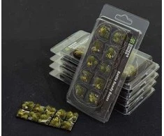 Gamers Grass Gamers Grass: Kvadratiniai pagrindai – Highland 20 mm (10 vnt.)