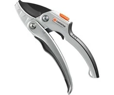 Gardena "Comfort" terkšlinis sekatorius "SmartCut"