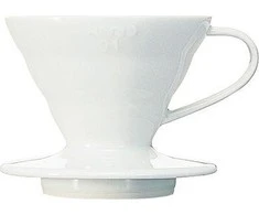 Hario V60 keraminis kavos lašintuvas baltas 01