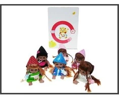Hipo *****Mini lėlės kepurėje, ilgis 13cm HLY11 23480