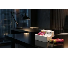 Įkroviklis Ansmann PurePower – komplektą sudaro 4 x AA 3500 mAh baterijos