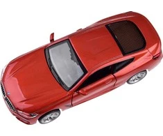 Jokomisiada Metalo automobilio modelis 1:35 BMW M850I kupė šviesos garsas ZA4612