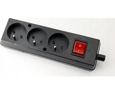 Jonex trijų krypčių nešiojamasis lizdas 16A 2P+Z 250V su jungikliu juodas GN-370WS