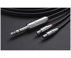 Furutech ADL lizdas 3,5 mm kabelis - 3,5 mm lizdas 1,3 m juodas sidabras