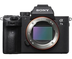 Sisteminis fotoaparatas be objektyvo Sony Alpha 7 III