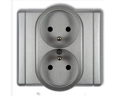 Karlik Dvivietis FlexI lizdas su sidabro metalo (7FGP- 2z)
