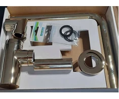[[KEEP0]] Sifonas Alca plast 22944 / AKCESS / AXUS LUX – taupantis vietą, šviesaus aukso spalvos, apvali kolba, tiesi išleidimo anga 32, dekoratyvinė dėžutė