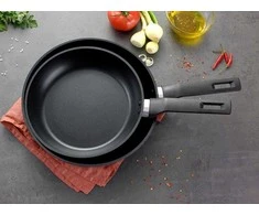 Keptuvė komplektas 24cm