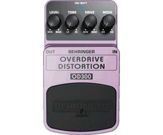 Behringer OD300 efektų pedalas Violetinė, Juoda