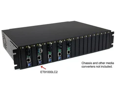 Komplektas: StarTech .com šviesolaidinis keitiklis LWL / šviesolaidis Gigabit Ethernet 1000 Mbit/s Multimode terpės keitiklis - LC 550 m - 1000Base-LX Multimode - terpės keitiklis - 1GbE - 1000Base-LX, 1000Base-SX, 1000Base-T - RJ-45 / LC Multi-Mode - iki 550 m - 850 nm -