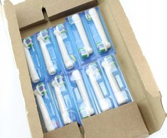 „Braun Oral-B EB18PRB-10 3DWhite FFU“ dantų šepetėlis