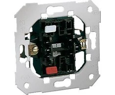Kontakt-Simon Simon 82 sąsaja su vienu 10AX mechanizmu (7525 -39)