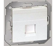Kontakt-Simon Simon 82 apima vieno RJ45 buto kompiuterio lizdą su baltos diafragmos adapteriu (TSI-82005-30)