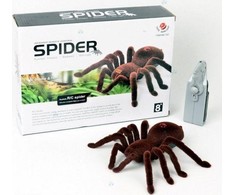 Roger Nuotoliniu būdu valdomas TARANTULA voras + PILOTAS