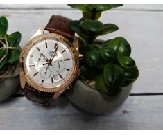Laikrodis Lorus Vyriškas RT304LX9 klasikinis chronografinis laikrodis.