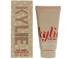 Kylie Cosmetics Kylie Holiday Collection Radiant Glow Liquid Highlighter Face &amp; Body, 50 ml