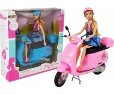 Lean Toys Lean Sport Lėlė ze skuterem różowym kask priedai
