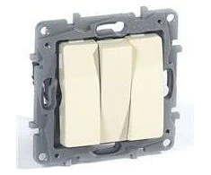Legrand Trivietis Niloe 10AX kremo adapteris (764603)