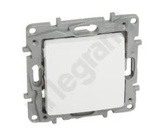 Legrand Crosslink 10AX IP20 balta (764504)