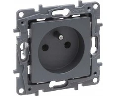 Legrand Niloe Selection Socket 2p+su 16A 250V (be sklendės, varžtų gnybtų) plieno 762340
