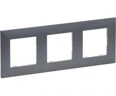 Legrand Trigubas rėmelis Legrand Niloe Step 863993 Lakštinis plienas