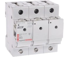 SAUGIKLIŲ IŠJUNGIKLIAI LE-606705 TRIFAZIS 20 A D02 LEGRAND